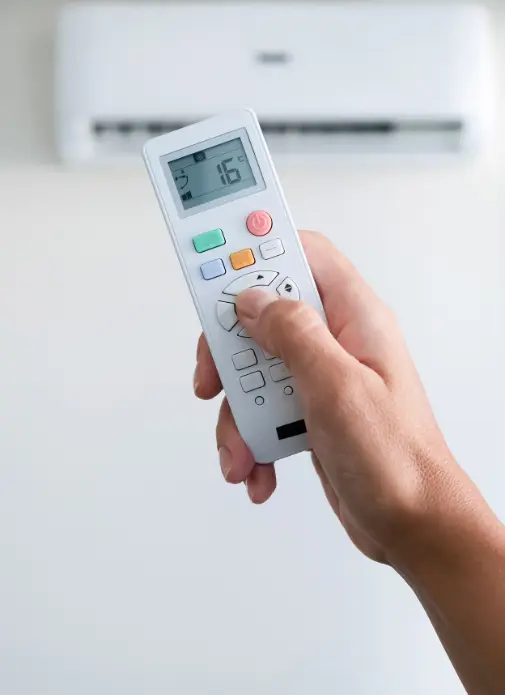 Certified Al Taqwaa AC technician working in a Dubai home